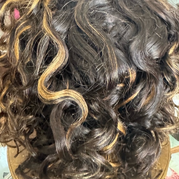 Curly Ombre Brown Hair Wig - Picture 6 of 8
